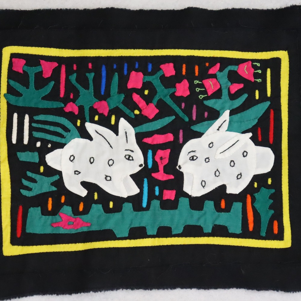 Vintage Handmade Mola Art 9x8 Multi Color Unisex Animal Folk Art Textile - Picture 2 of 6